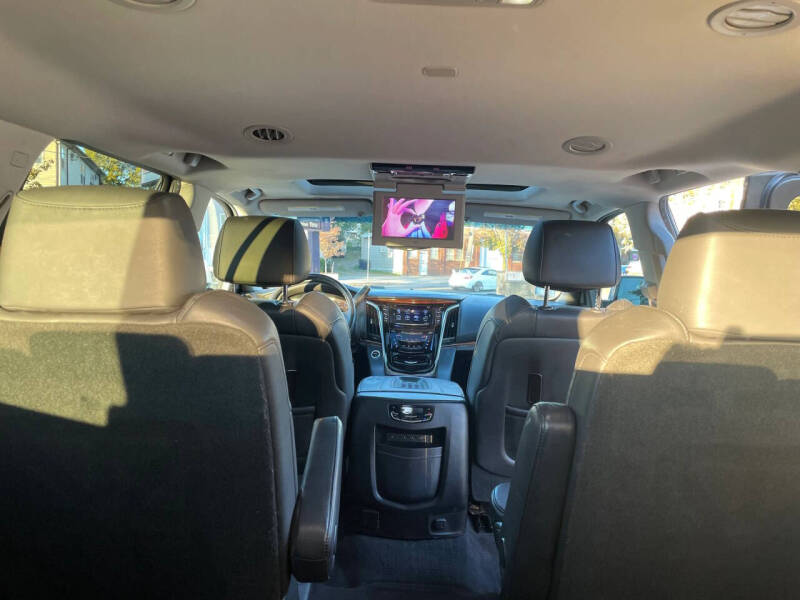 2017 Cadillac Escalade Premium Luxury