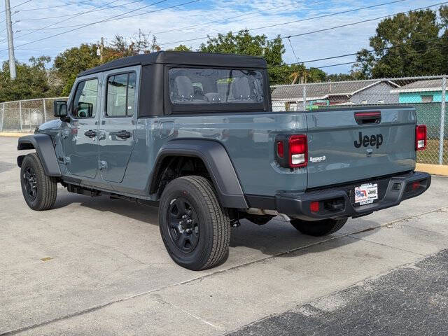 2026 Jeep Gladiator Sport