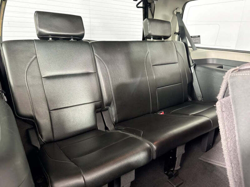 2014 Nissan Armada SV