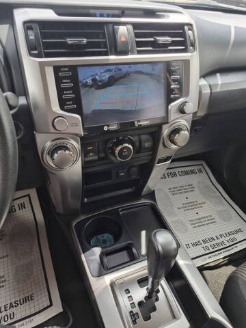 2023 Toyota 4Runner SR5