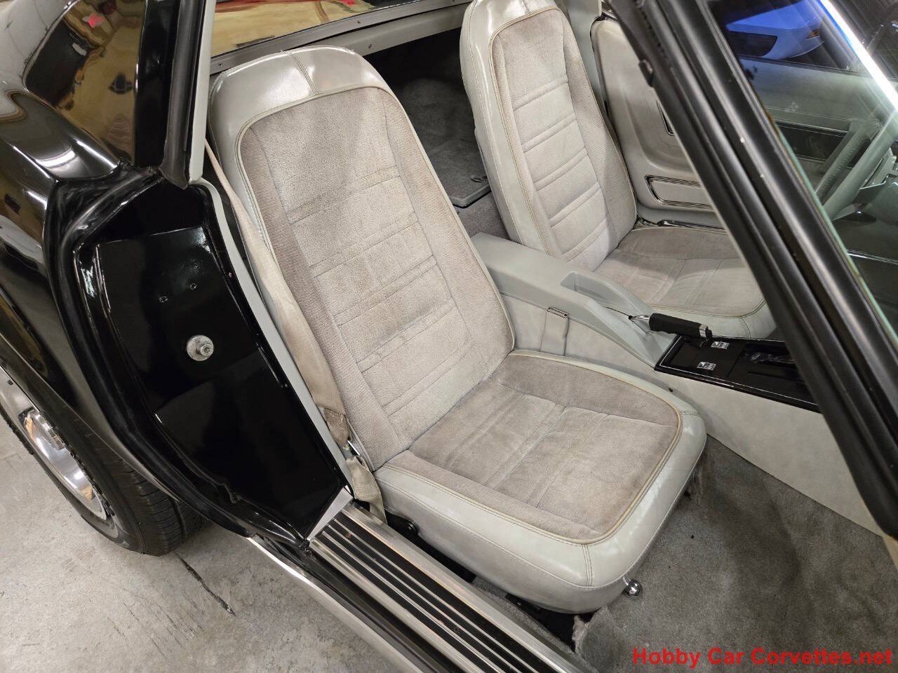 1977 Chevrolet Corvette 76