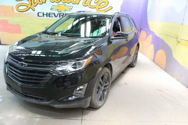 Used 2020 Chevrolet Equinox LT with VIN 2GNAXVEX2L6236395 for sale in Grand Ledge, MI