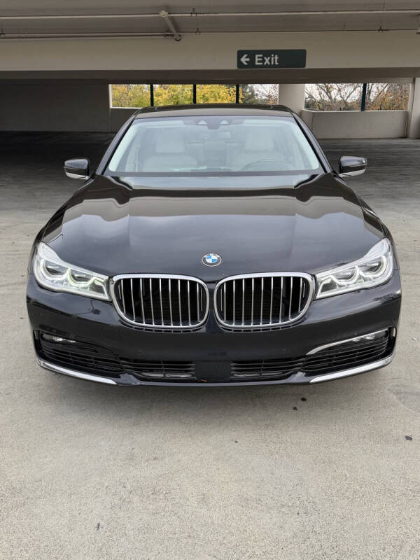 2018 BMW 7 Series 750i
