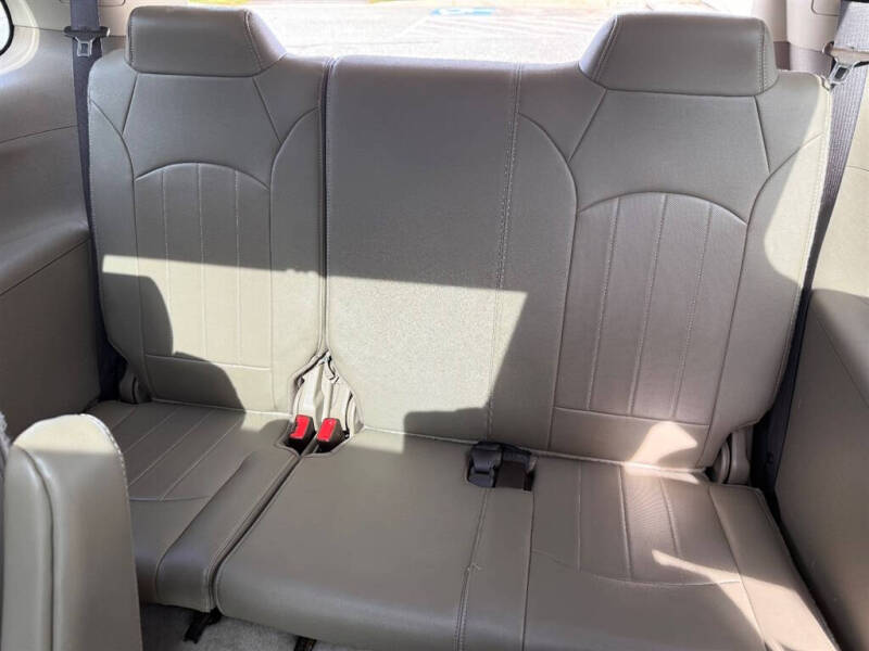 2015 GMC Acadia Denali