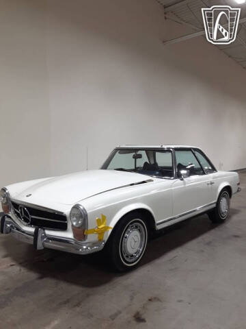 1971 Mercedes-Benz 280-Class