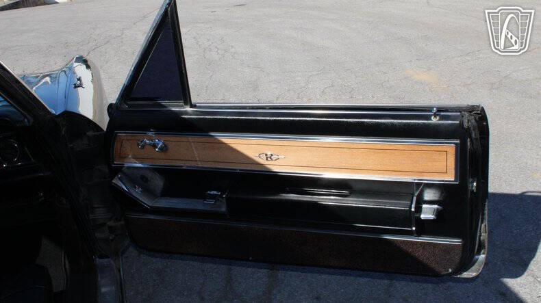 1965 Buick Riviera
