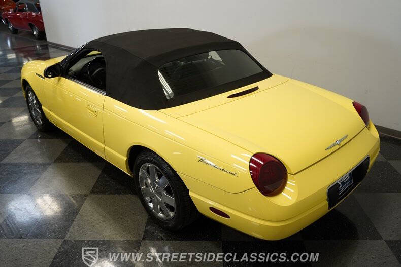 2002 Ford Thunderbird Deluxe