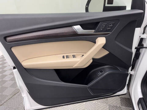 2022 Audi Q5 quattro S line Premium 45 TFSI