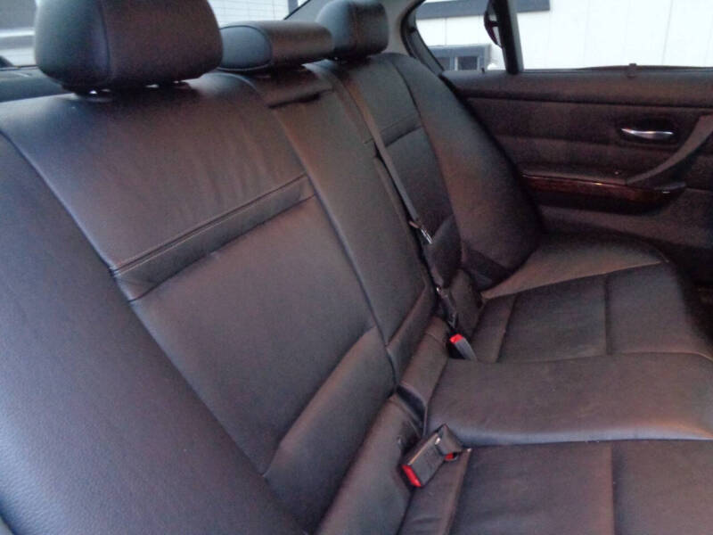 2011 BMW 3 Series 328i