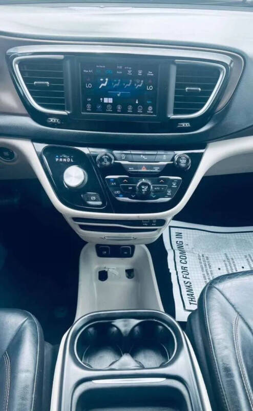 2018 Chrysler Pacifica Touring L