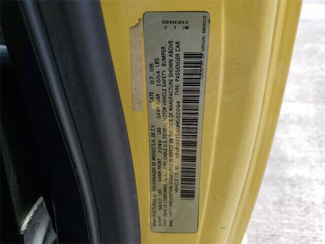 2009 Volkswagen New Beetle Base PZEV