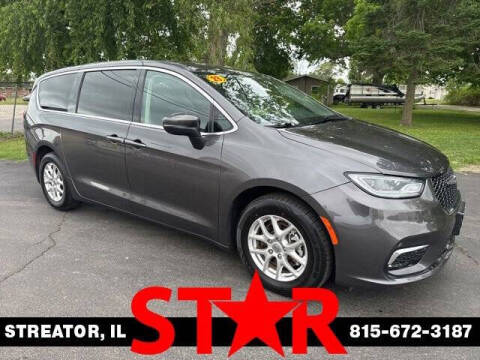 2023 Chrysler Pacifica Touring L
