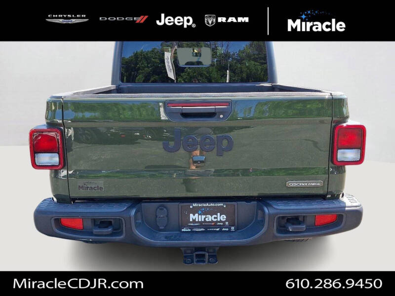 2021 Jeep Gladiator Freedom