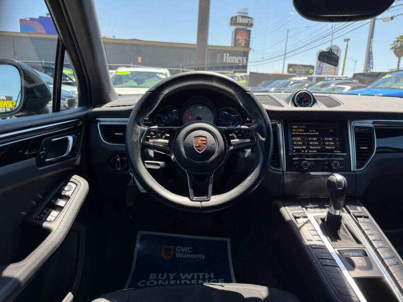 2016 Porsche Macan S