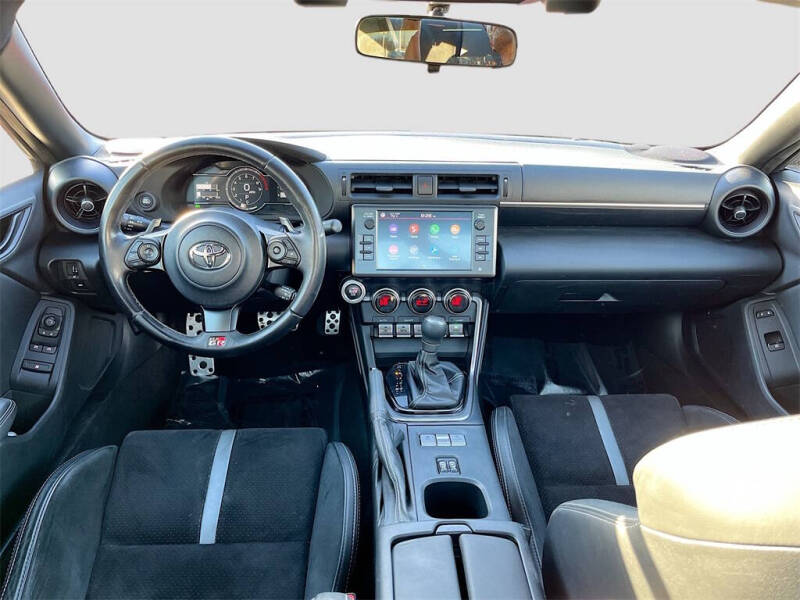 2023 Toyota GR86 Premium