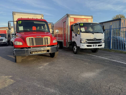 2017 Freightliner M2 106