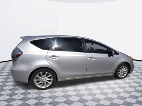 2012 Toyota Prius v Five