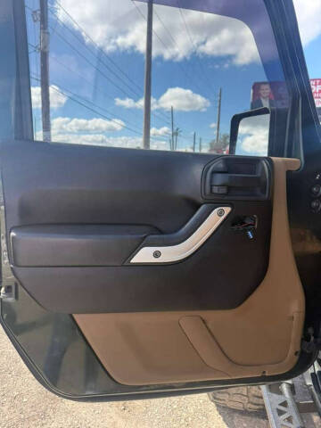 2011 Jeep Wrangler Unlimited Sahara