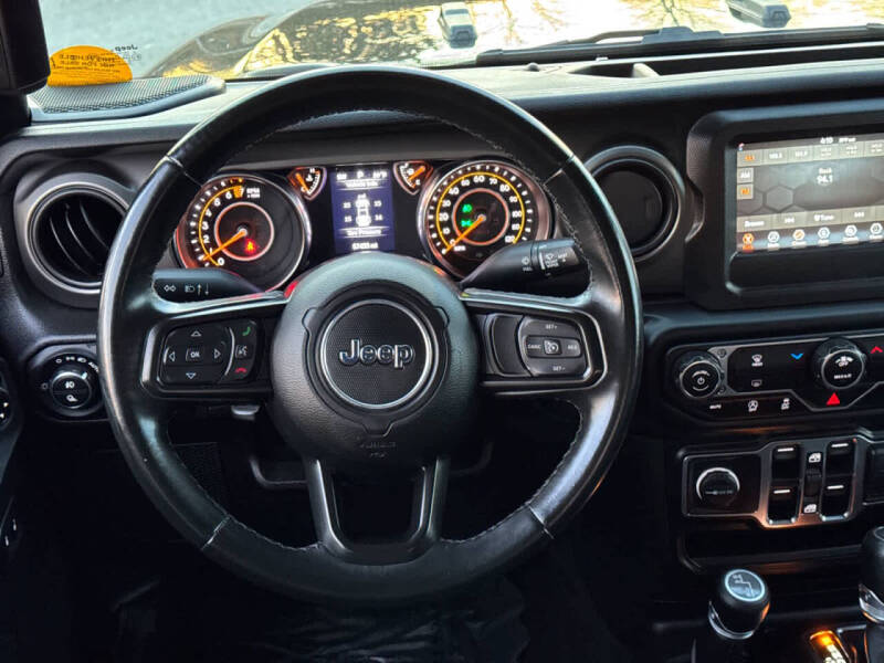 2022 Jeep Gladiator Sport S