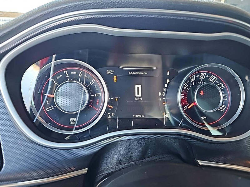 2015 Dodge Challenger SXT Plus