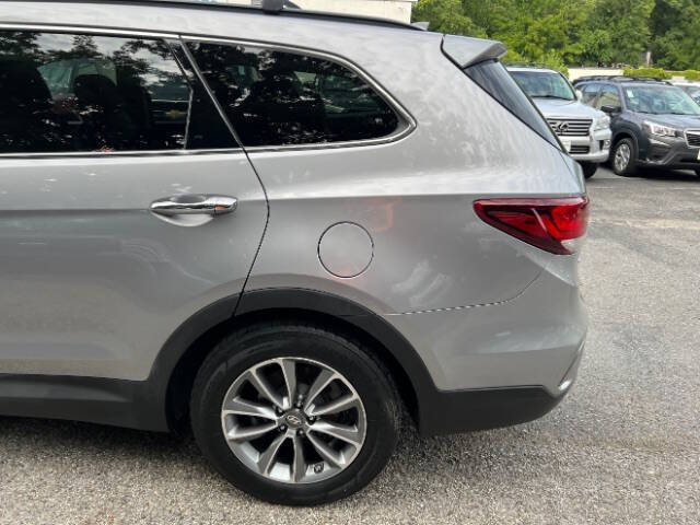2017 Hyundai Santa Fe SE