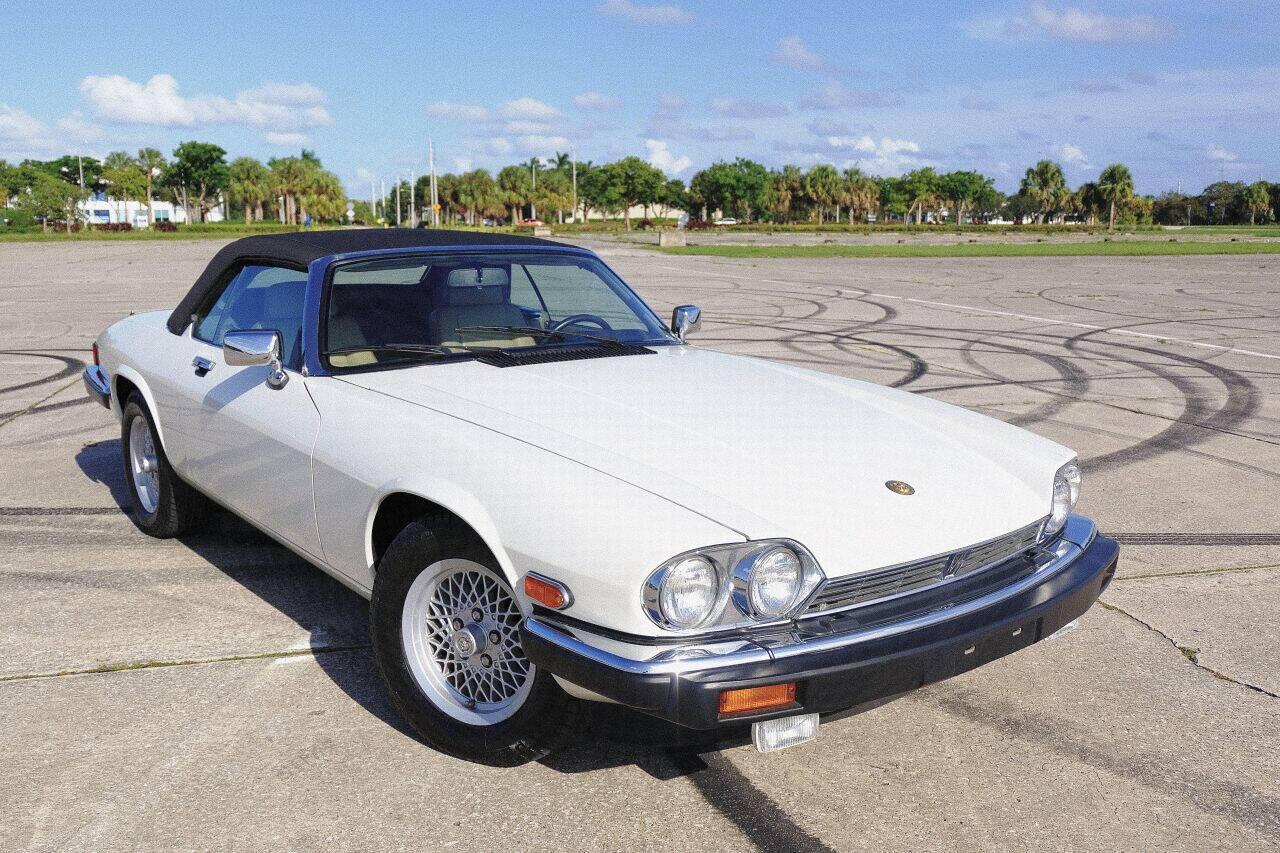 1991 Jaguar XJ-Series 13