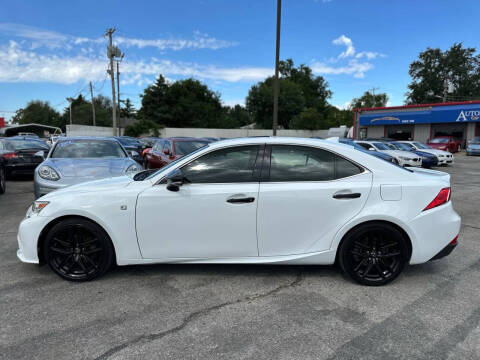 2015 Lexus IS 250 Crafted Line