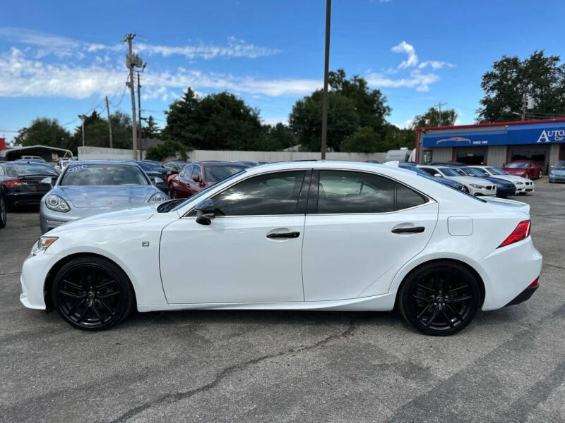 2015 Lexus IS 250 Crafted Line