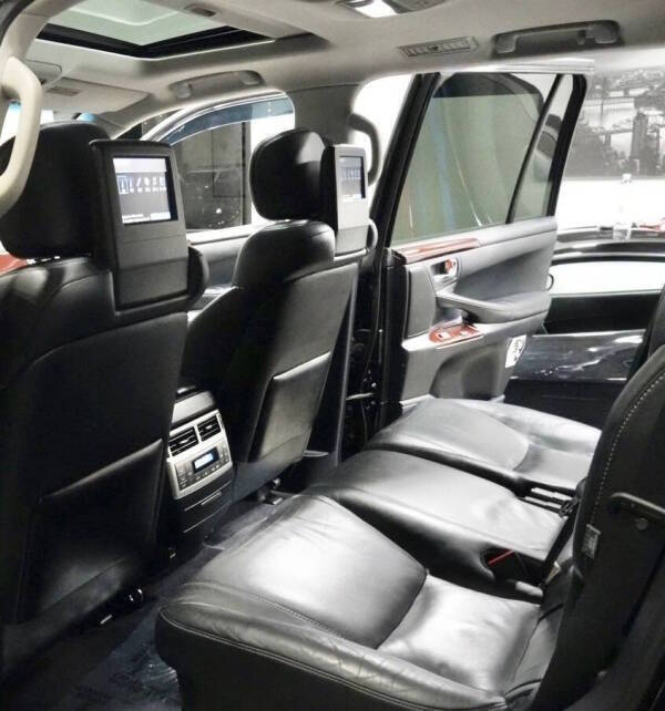 2014 Lexus LX 570