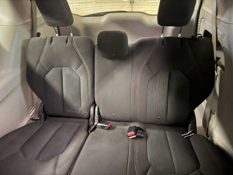 2017 Chrysler Pacifica Touring