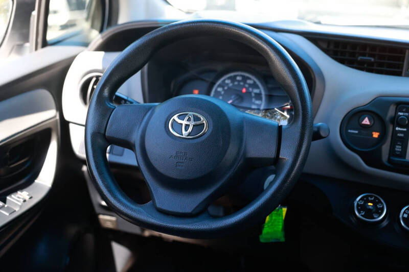 2015 Toyota Yaris