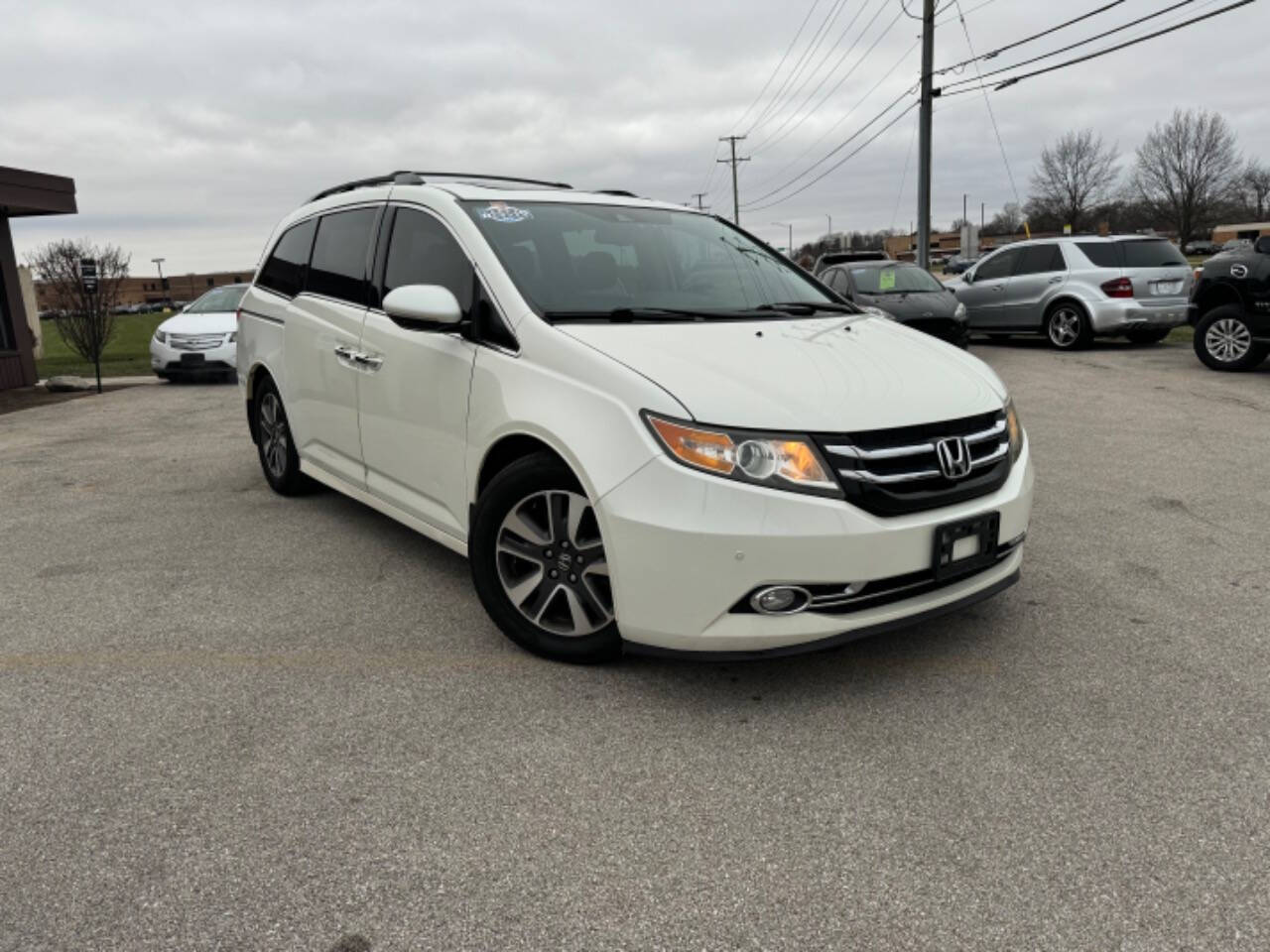 2014 Honda Odyssey for sale at The Motor House in Oswego, IL