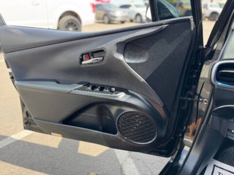 2016 Toyota Prius Three