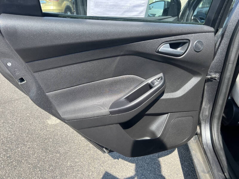 2018 Ford Focus Titanium