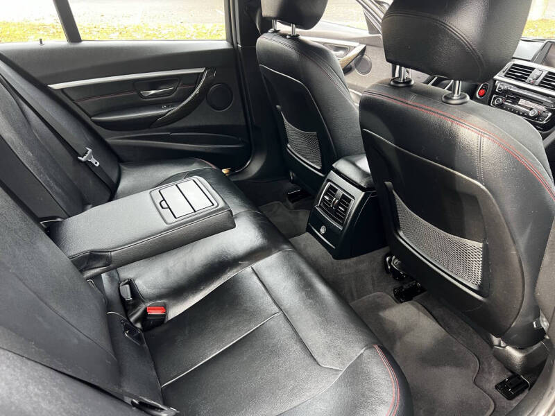 2016 BMW 3 Series 328i