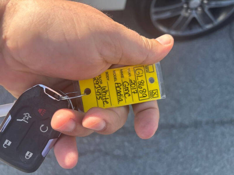 2017 GMC Acadia Denali