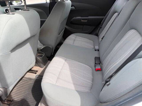 2016 Chevrolet Sonic LT Auto