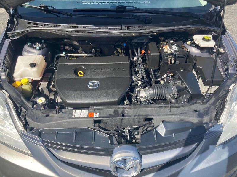 2010 Mazda MAZDA5 Sport