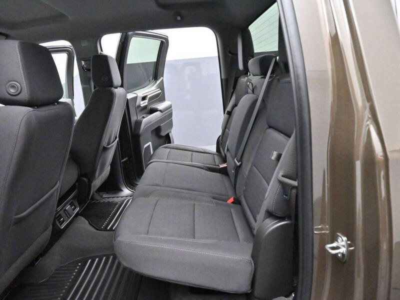 2023 GMC Sierra 1500 Elevation Standard