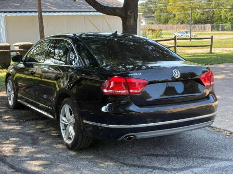 2012 Volkswagen Passat TDI SEL Premium