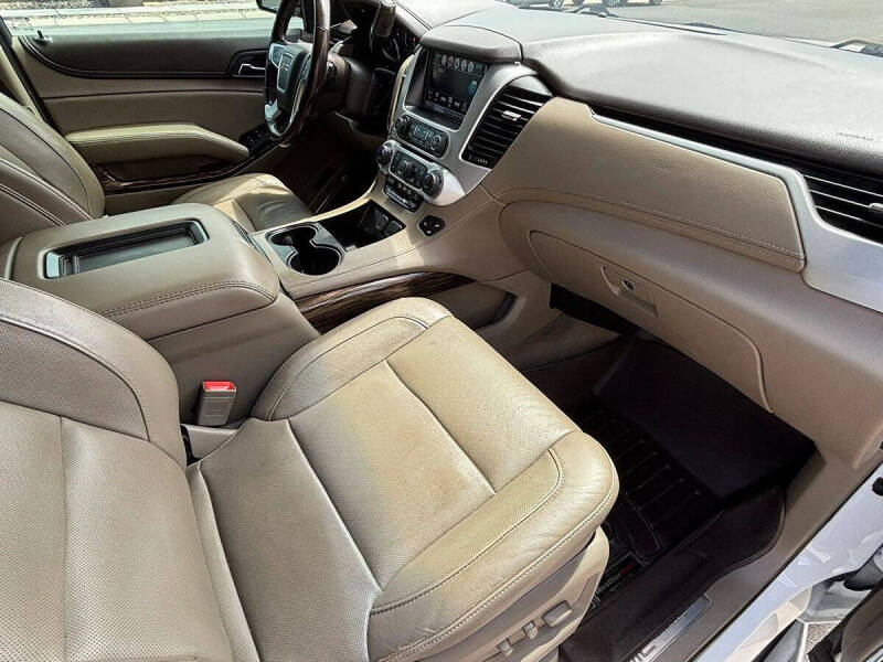 2019 GMC Yukon XL SLT