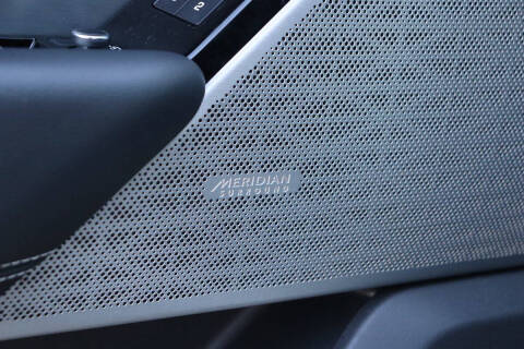 2018 Land Rover Range Rover Velar P380 R-Dynamic SE