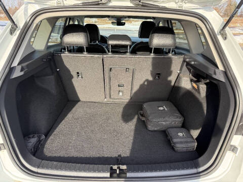 2023 Volkswagen Taos SEL 4Motion