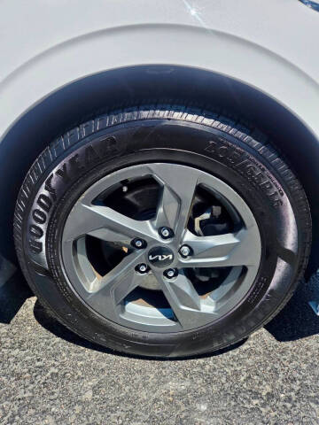 2022 Kia K5 LX