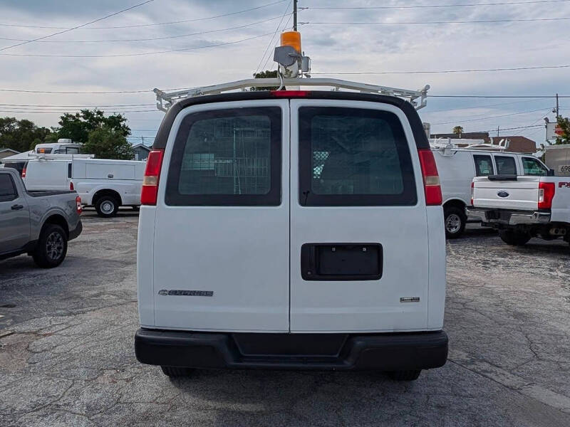 2011 Chevrolet Express 2500