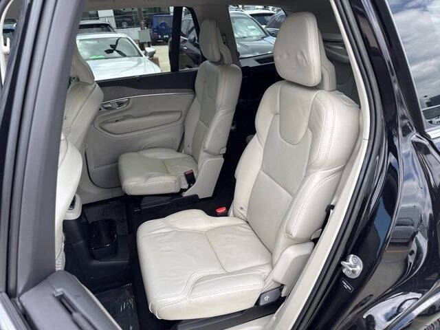 2022 Volvo XC90 Recharge T8 Inscription 6P