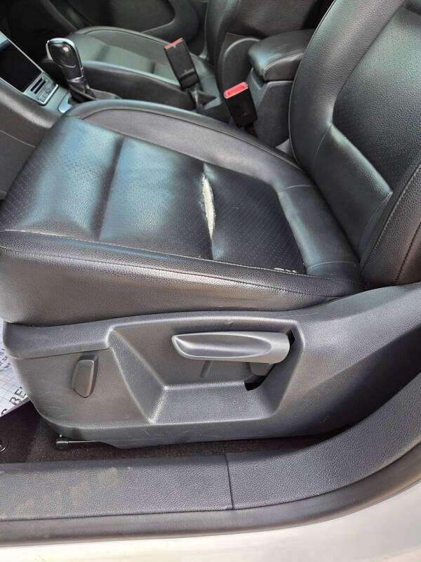 2011 Volkswagen Tiguan SEL 4Motion