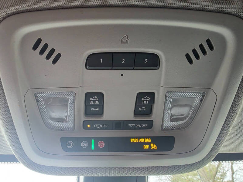 2020 Chevrolet Traverse LT Leather