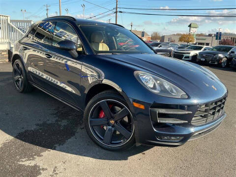 2016 Porsche Macan Turbo
