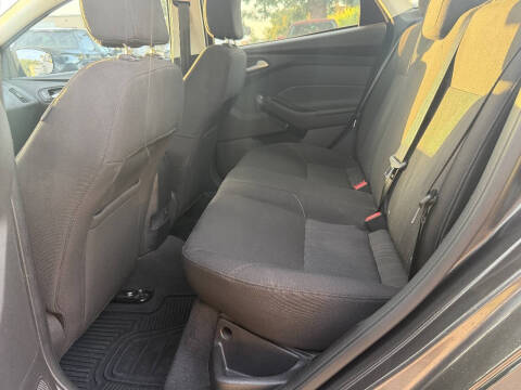 2015 Ford Focus SE